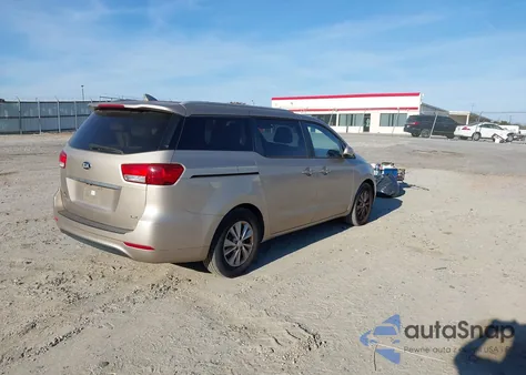 2015 Kia Sedona Lx из США, поврежденный, VIN KNDMB5C15F6043946